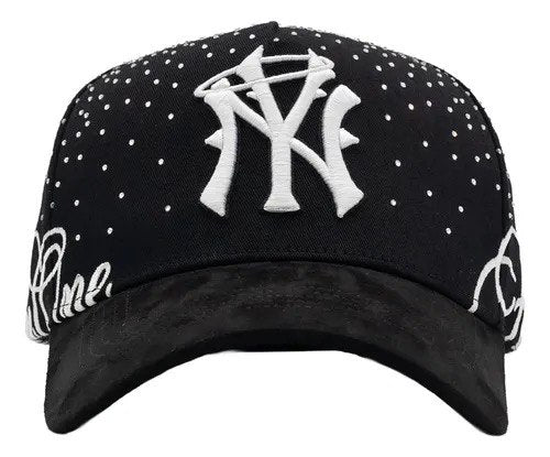 31 Hats "ThirtyOne Forever"